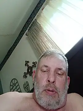 FragrantToe529 Show in webcam