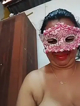 LunaCeylon's Webcam Show