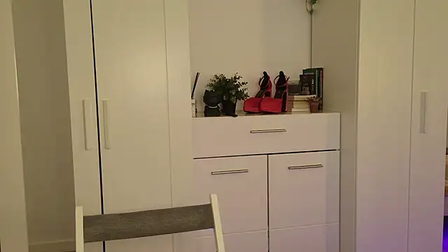 Sala de chat ao vivo de ela_fx