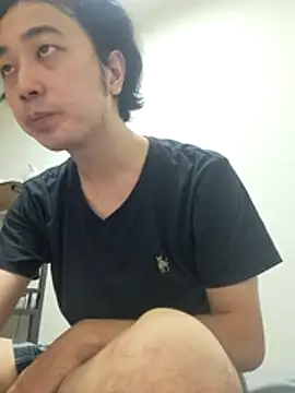 AJIJI1010's Webcam Show