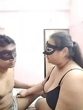 BBW_DesiCouple webkamerás műsora