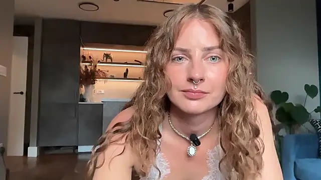 miamiamuse's Webcam Show