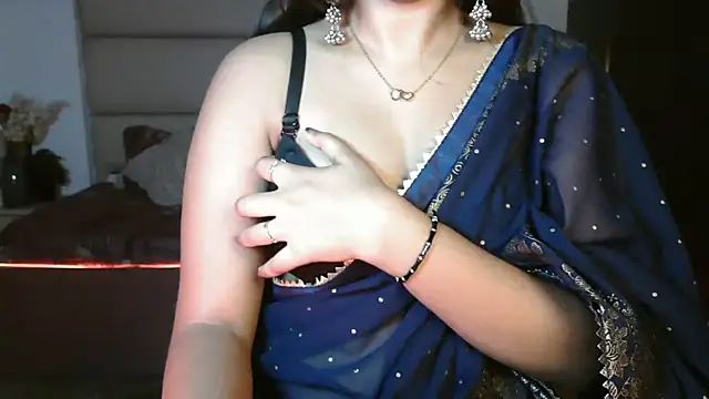 isha_here's Webcam Show