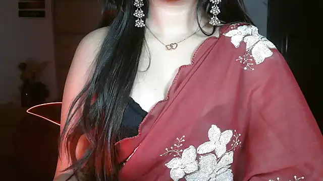 isha_here Adlı Modelin Web Kamerası Şovu