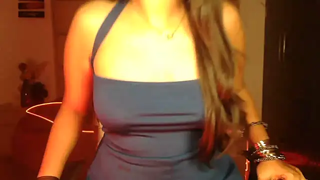 isha_here Adlı Modelin Web Kamerası Şovu