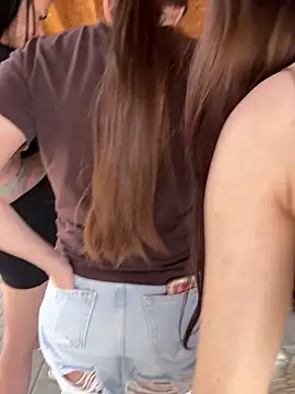 הופעת וובקאם של FlexibleDoll_