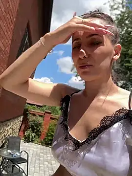 Show modela FlexibleDoll_ na web-kameri