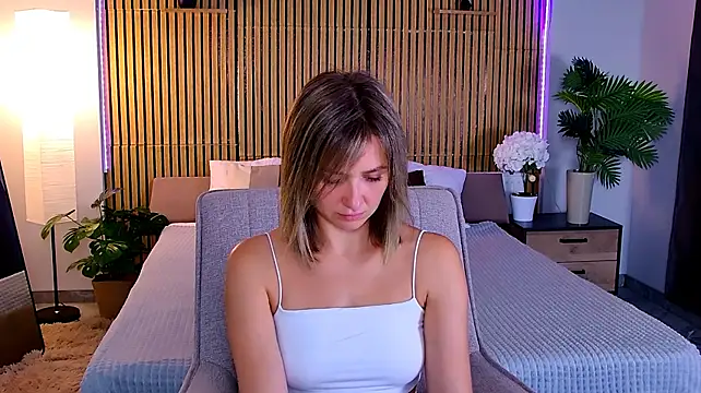 EmeraldGlown Live XXX chat
