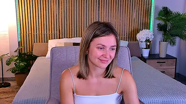 EmeraldGlow Chat XXX in diretta