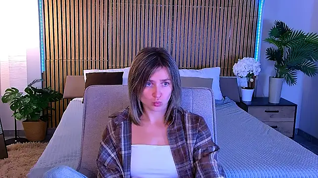 Chat XXX en directo de EmeraldGlow