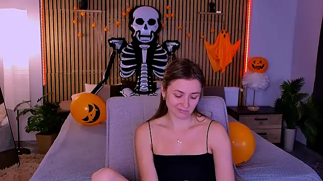 EmeraldGlow's Webcam Show