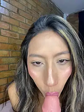 StefanyLuxe_18's Webcam Show