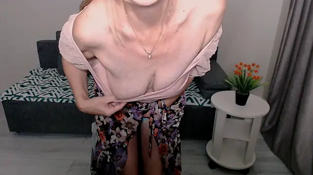 Saule_V Webcamshow