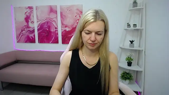 MelissaTyler's Live XXX Chat
