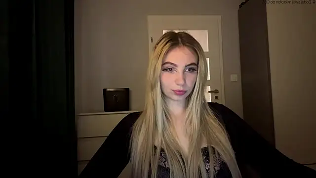TeenLily's Live Chat Room