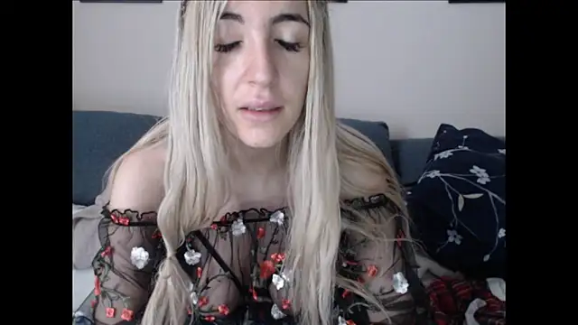 Živý XXX chat BarbieBlondieGirl