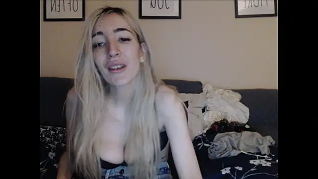 BarbieBlondieGirl Pertunjukan Webcam