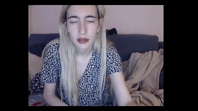 Živý XXX chat BarbieBlondieGirl