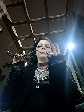 whatevaandissues Webcam Show