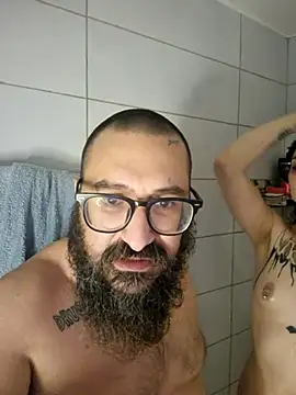 whatevaandissues Webcam Show