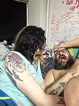 whatevaandissues Webcam Show