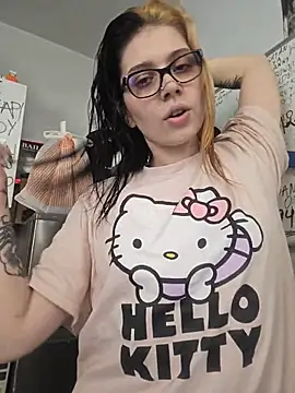 whatevaandissues webcam show