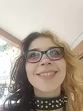 whatevaandissues webcam show
