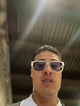 Pokazy przed kamerką – TavoHot_