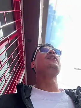 TavoHot_n Webbikameraesitys