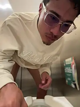TavoHot_'s Webcam Show