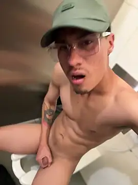 TavoHot_ Шоу с уебкамера