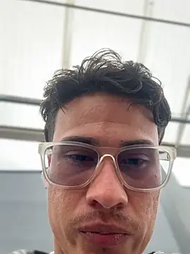 TavoHot_'s Webcam Show
