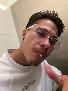 Show Webcam de TavoHot_