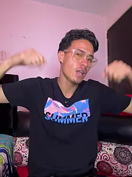 TavoHot_ Pertunjukan Webcam