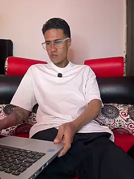 TavoHot_ Show Webcam