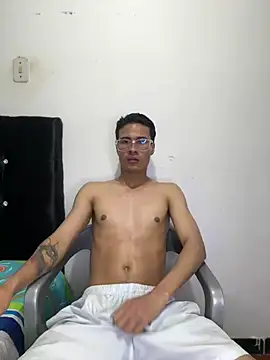 TavoHot_ Pertunjukan Webcam