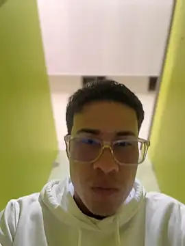 TavoHot_ Pertunjukan Webcam