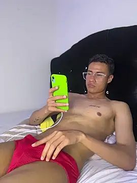 TavoHot_ Show Webcam