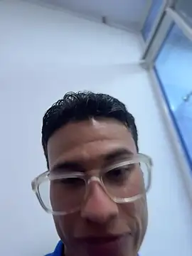 TavoHot_ Pertunjukan Webcam