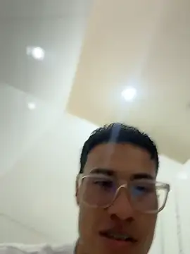 TavoHot_'s Webcam Show