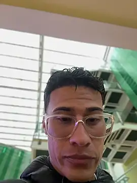 TavoHot_'s Webcam Show