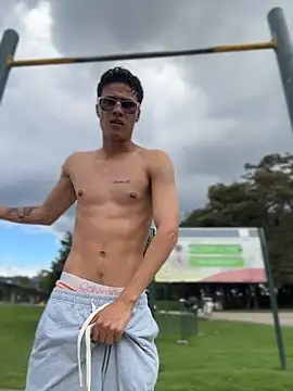 Show de TavoHot_ na webcam