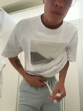 TavoHot_'s Webcam Show