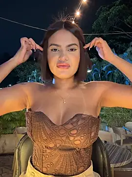 Irina_Velvett Show in webcam