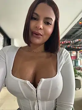 Irina_Velvett 即時 XXX 聊天