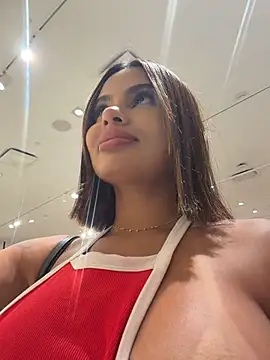 Irina_Velvett Pertunjukan Webcam