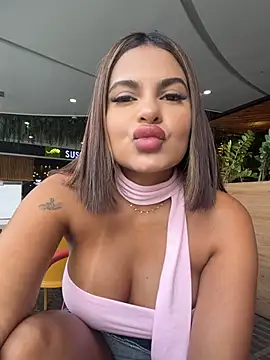 Show modela Irina_Velvett na web-kameri
