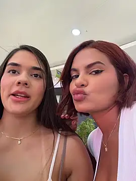Show de Irina_Velvett na webcam