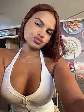 Chat +18 de Irina_Velvett ao vivo