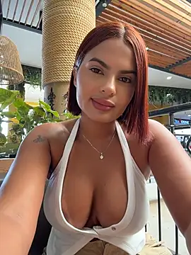 Chat +18 de Irina_Velvett ao vivo